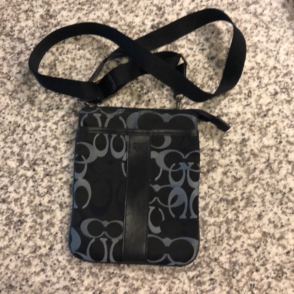 Authentic Coach crossbody